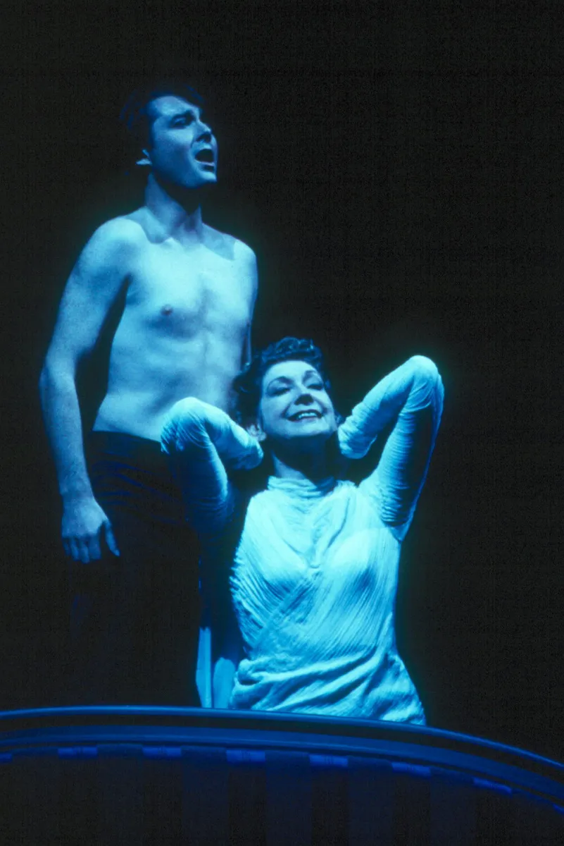 Retransmisja operetki Piękna Helena